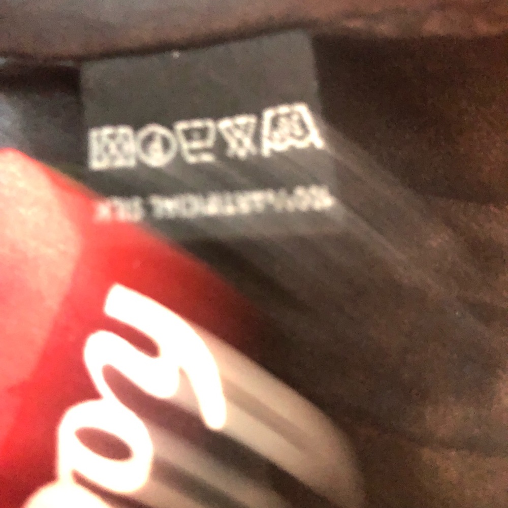 Robin Ruth Fashion Neck Scarf Holland Tulips Rectangular Black and Red - Picture 5 of 5